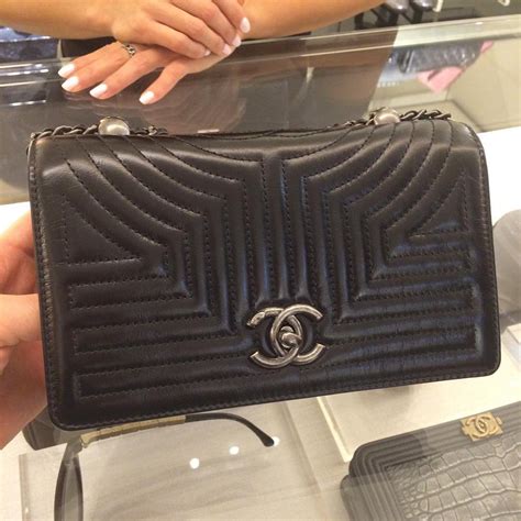 Chanel Large Quilted Chevron Flap: Bag Review 